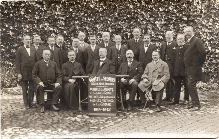 Photo du comité de secours vers 1914-1915