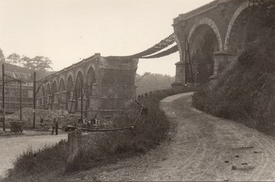 Destruction des trois arches du Viaduc par l'armée belge