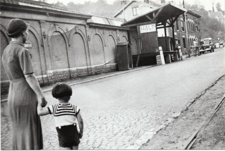Dolhain - la nouvelle frontière -  Rue des écoles en 1940-1945