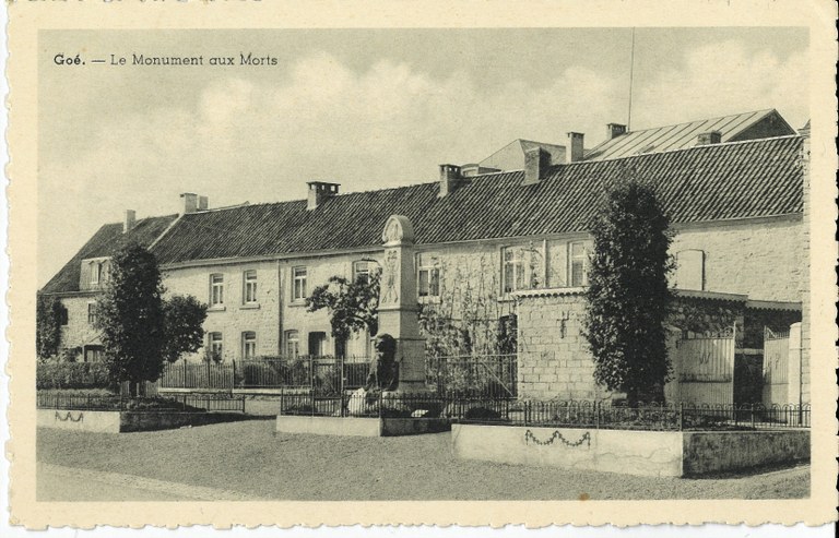 La place et le monument