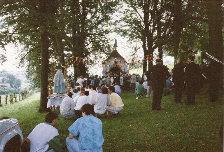 1987 - Procession