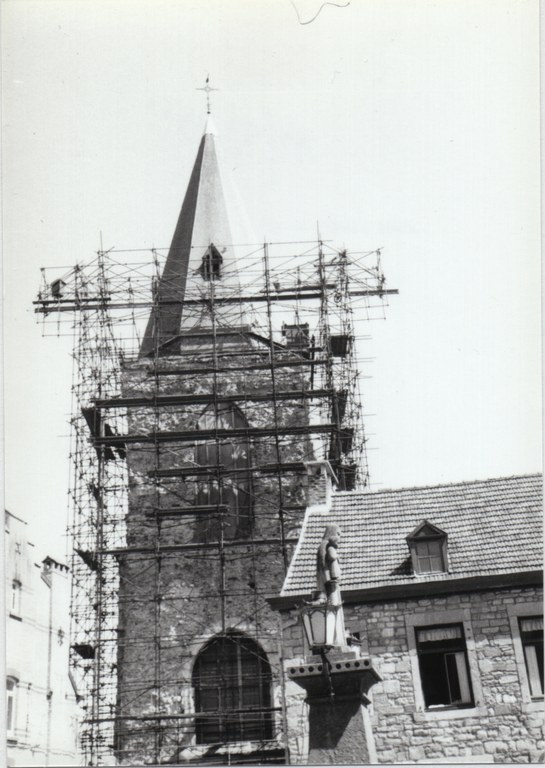 Clocher de l'Eglise et l'échafaudage