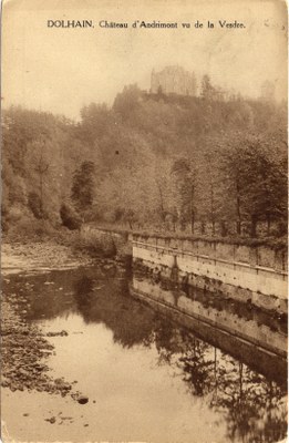 Le château  vu de la Vesdre