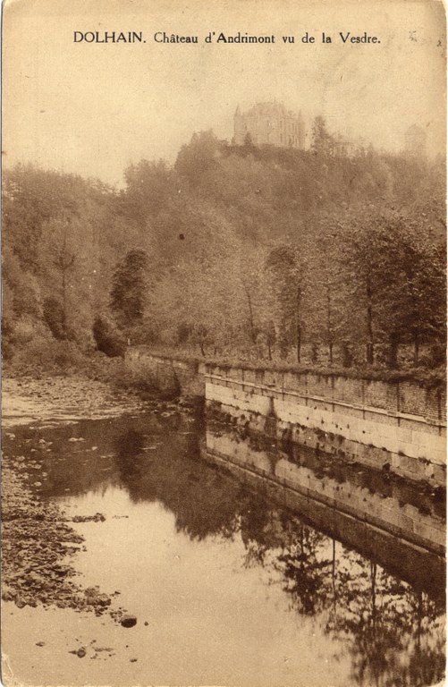 Le château  vu de la Vesdre