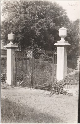 Château Poswick - Portail en fer forgé