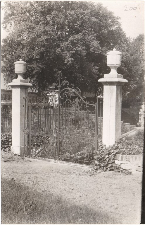 Château Poswick - Portail en fer forgé