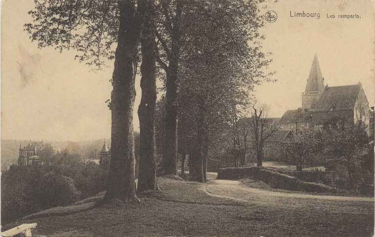 Les Remparts
