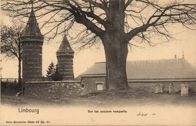 Les Remparts vers 1900
