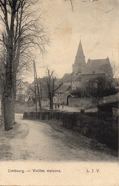 Vieilles maisons depuis les remparts