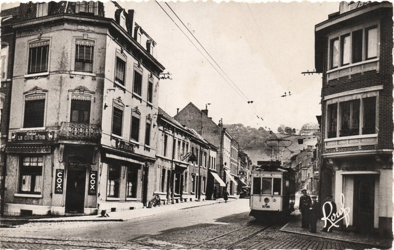 Carrefour de la place Léon d'Andrimont