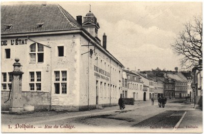 Rue du Collège vers 1905