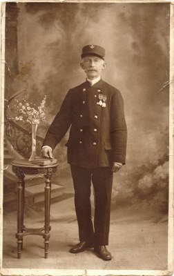 Joseph Peterkenne, chef de gare