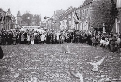 Photo de groupe - Place Saint-Georges