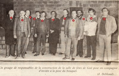 Le comité et des invités