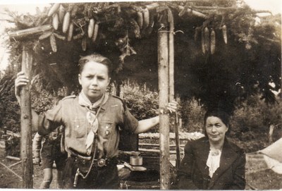 1942 - Camp Parfonbois - P. Zimmermann et sa maman