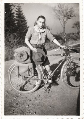 1947 - Scout en route pour la visite du Grand Duché de Luxembourg