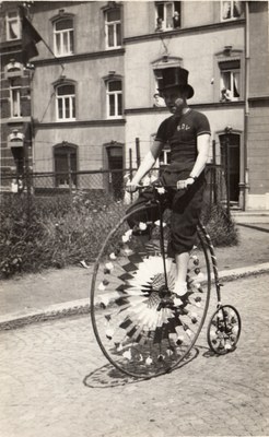Grand bi fleuri - 1950