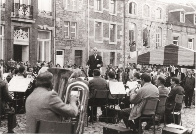 Les Fanfares sur la place Saint-Georges