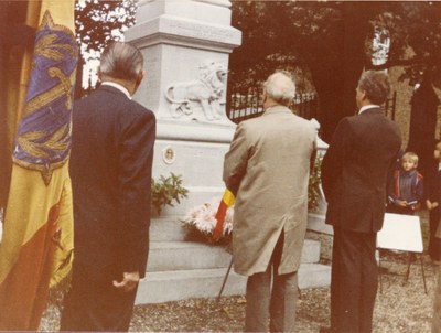 Parade pour le 150e anniversaire de l'indépendance de la Belgique