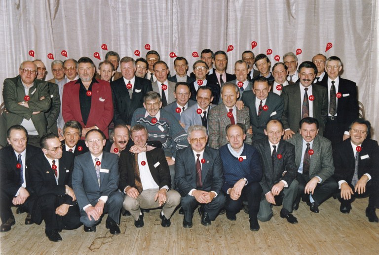 Les retrouvailles des anciens élèves vers 1990-2000