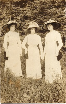Souvenir de la Belle Epoque