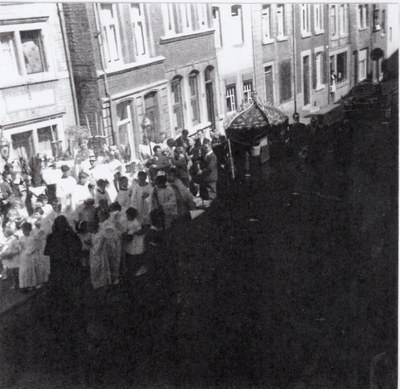 Un baptême vers 1960
