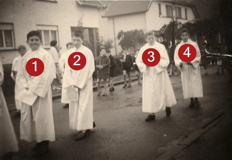Procession dans la Cité - 1959
