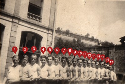 Le groupe des garçons au complet vers 1950